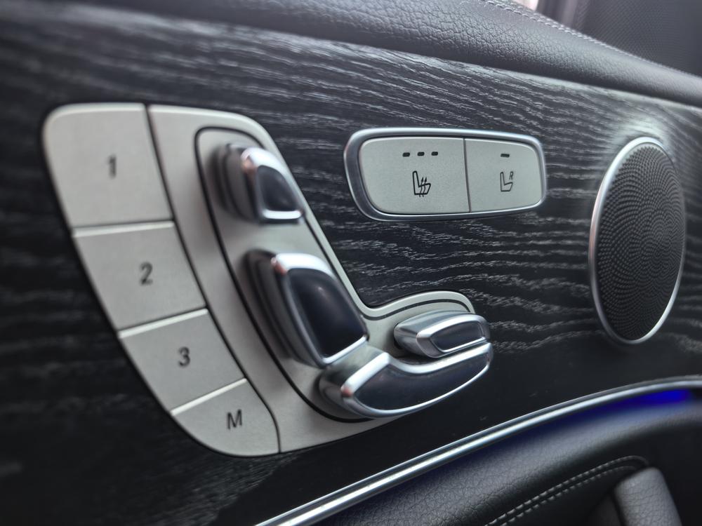 Mercedes-Benz Mercedes-Benz E-Class