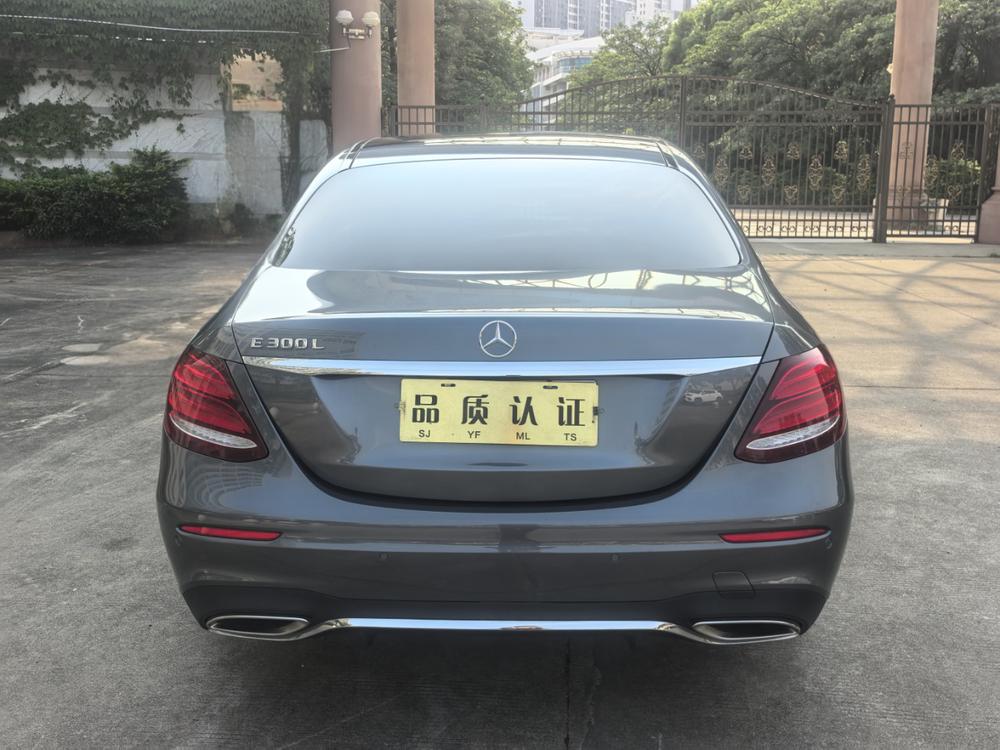 Mercedes-Benz Mercedes-Benz E-Class