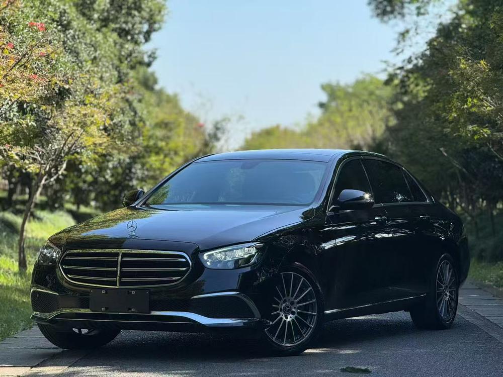 Mercedes-Benz Mercedes-Benz E-Class
