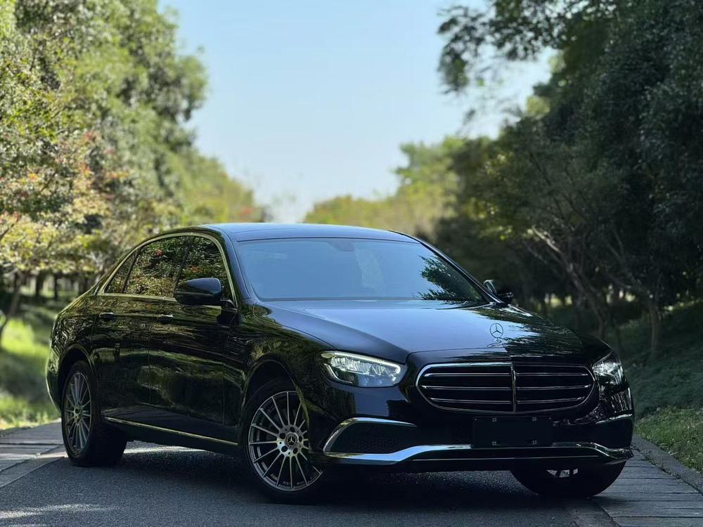 Mercedes-Benz Mercedes-Benz E-Class