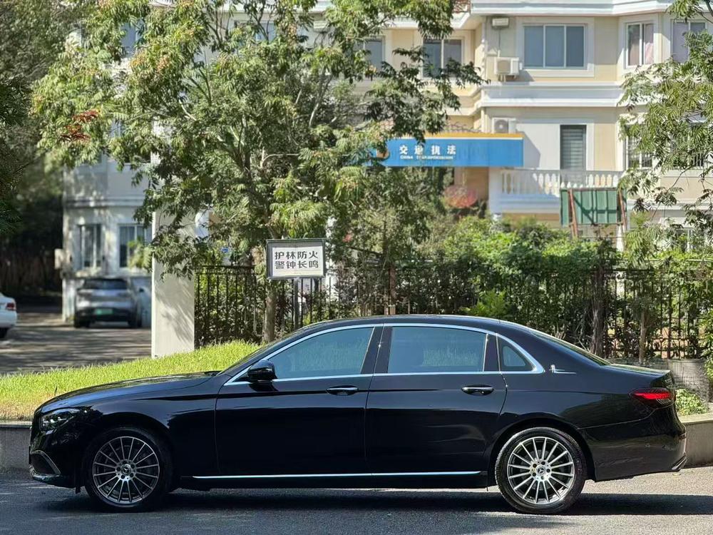 Mercedes-Benz Mercedes-Benz E-Class