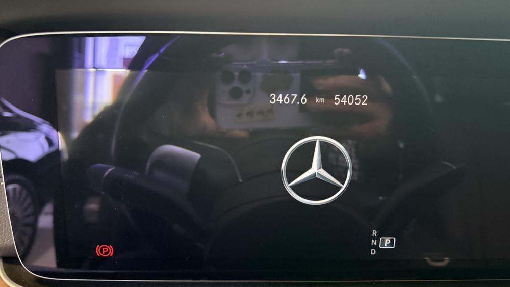 Mercedes-Benz Mercedes-Benz E-Class