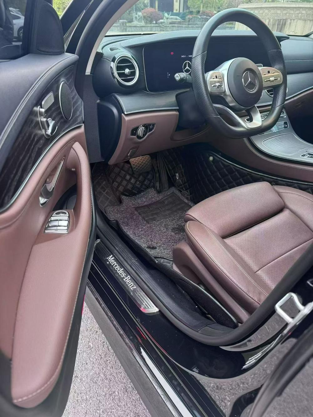 Mercedes-Benz Mercedes-Benz E-Class