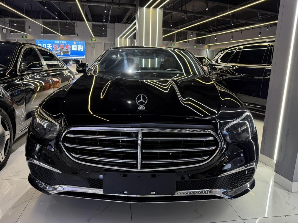 Mercedes-Benz Mercedes-Benz E-Class
