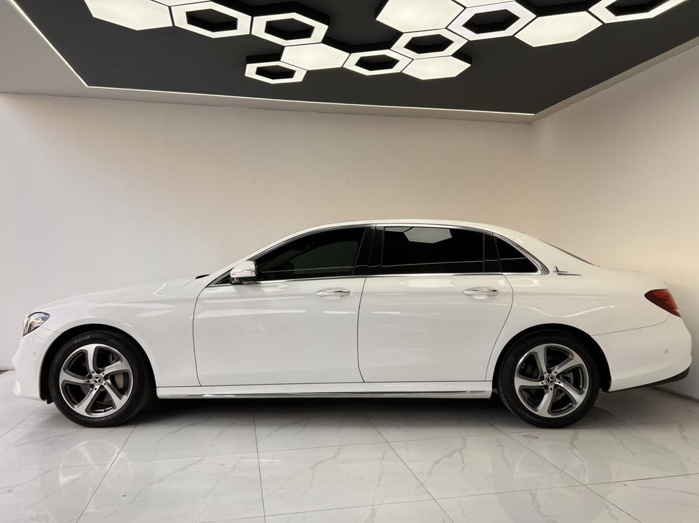 Mercedes-Benz Mercedes-Benz E-Class