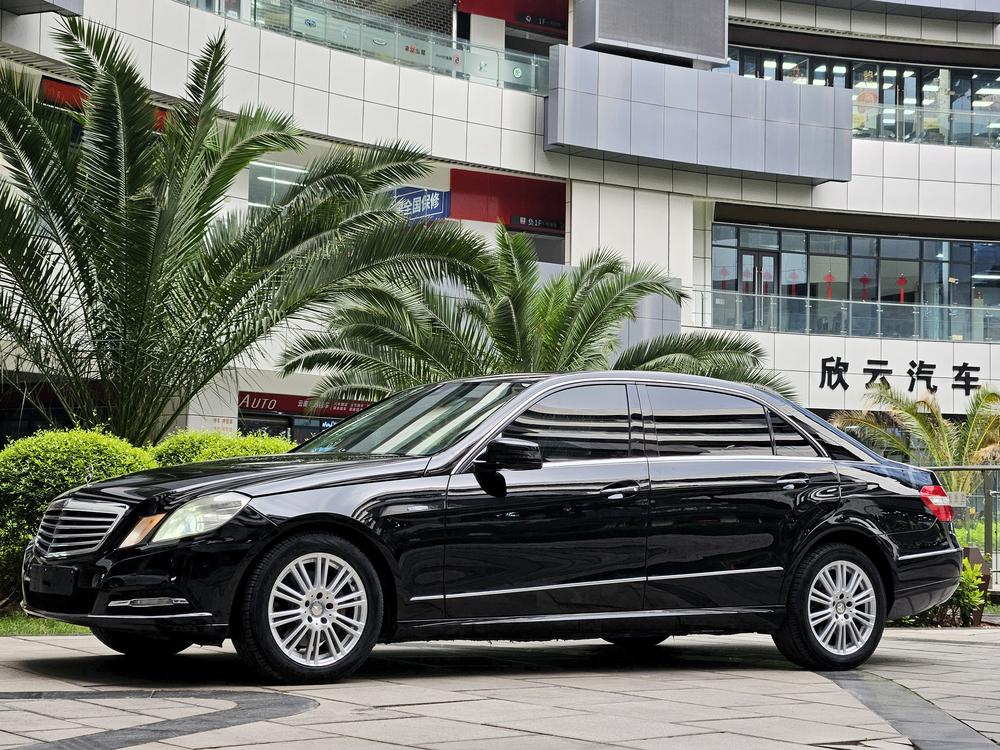 Mercedes-Benz Mercedes-Benz E-Class