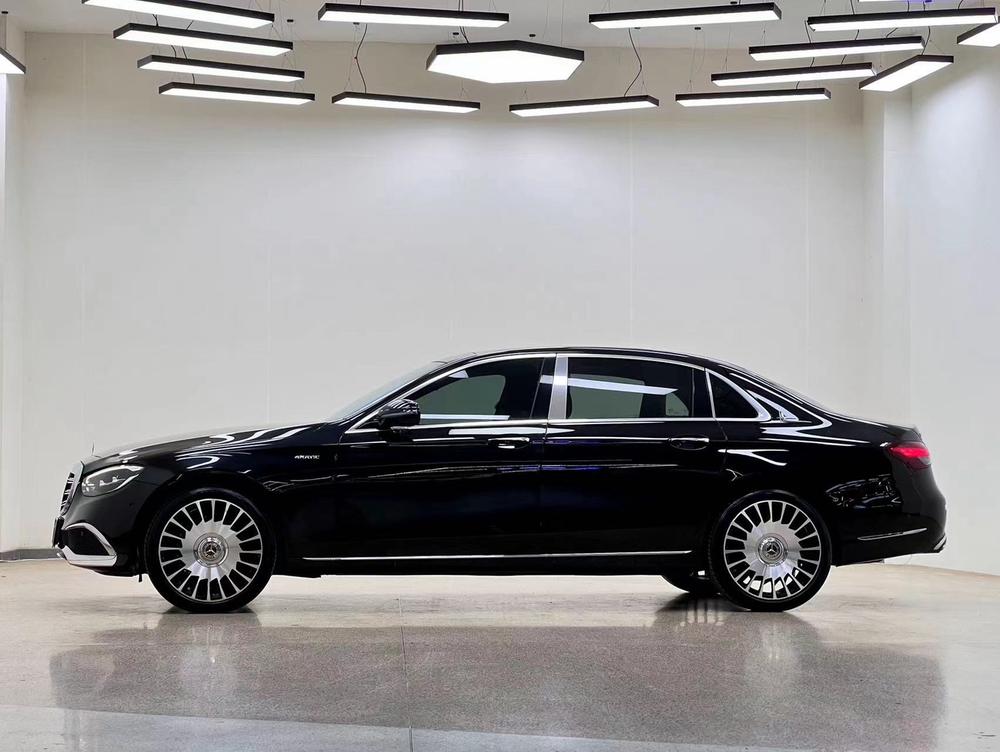 Mercedes-Benz Mercedes-Benz E-Class