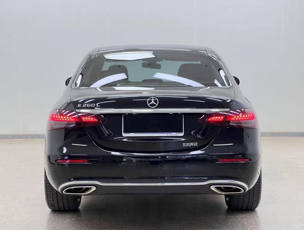 Mercedes-Benz Mercedes-Benz E-Class