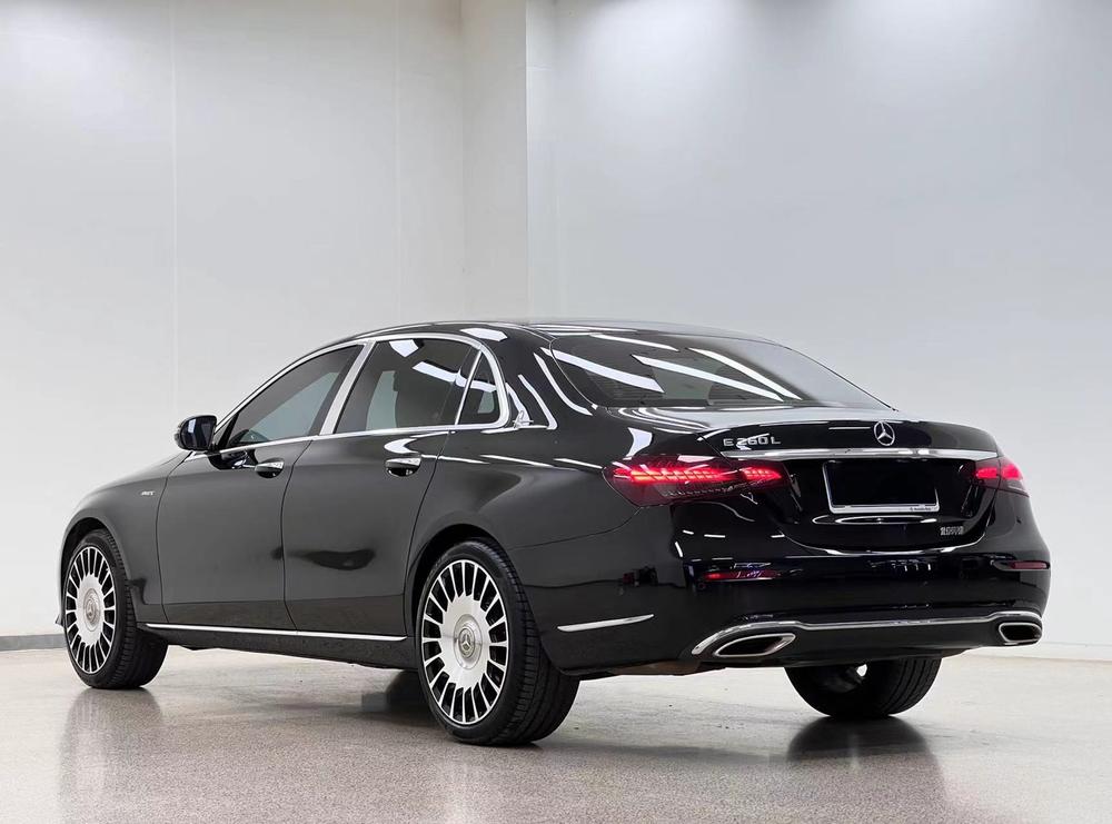 Mercedes-Benz Mercedes-Benz E-Class