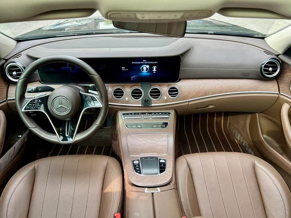 Mercedes-Benz Mercedes-Benz E-Class