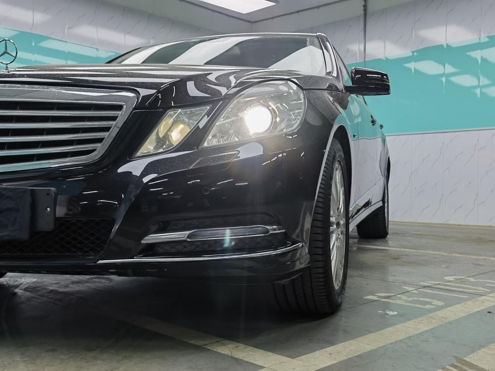 Mercedes-Benz Mercedes-Benz E-Class