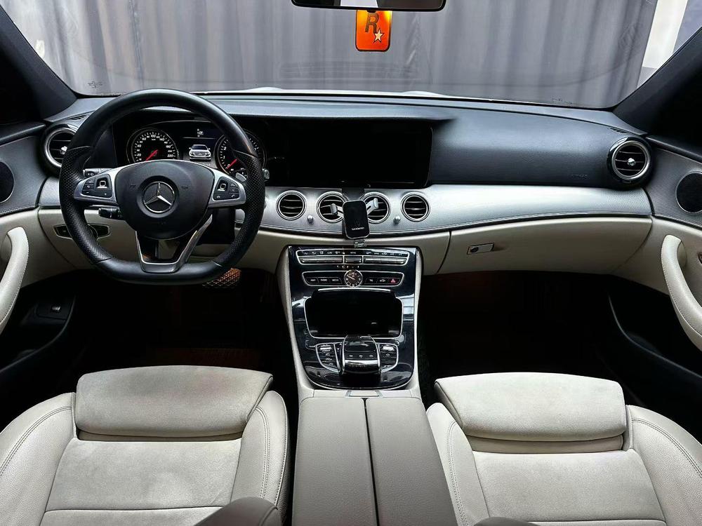 Mercedes-Benz Mercedes-Benz E-Class