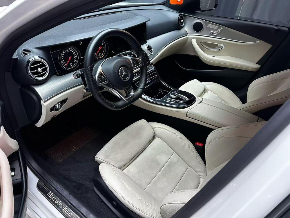 Mercedes-Benz Mercedes-Benz E-Class