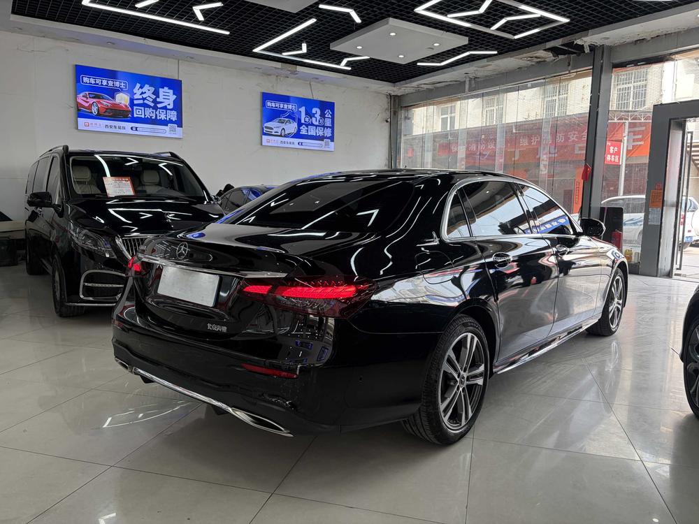 Mercedes-Benz Mercedes-Benz E-Class