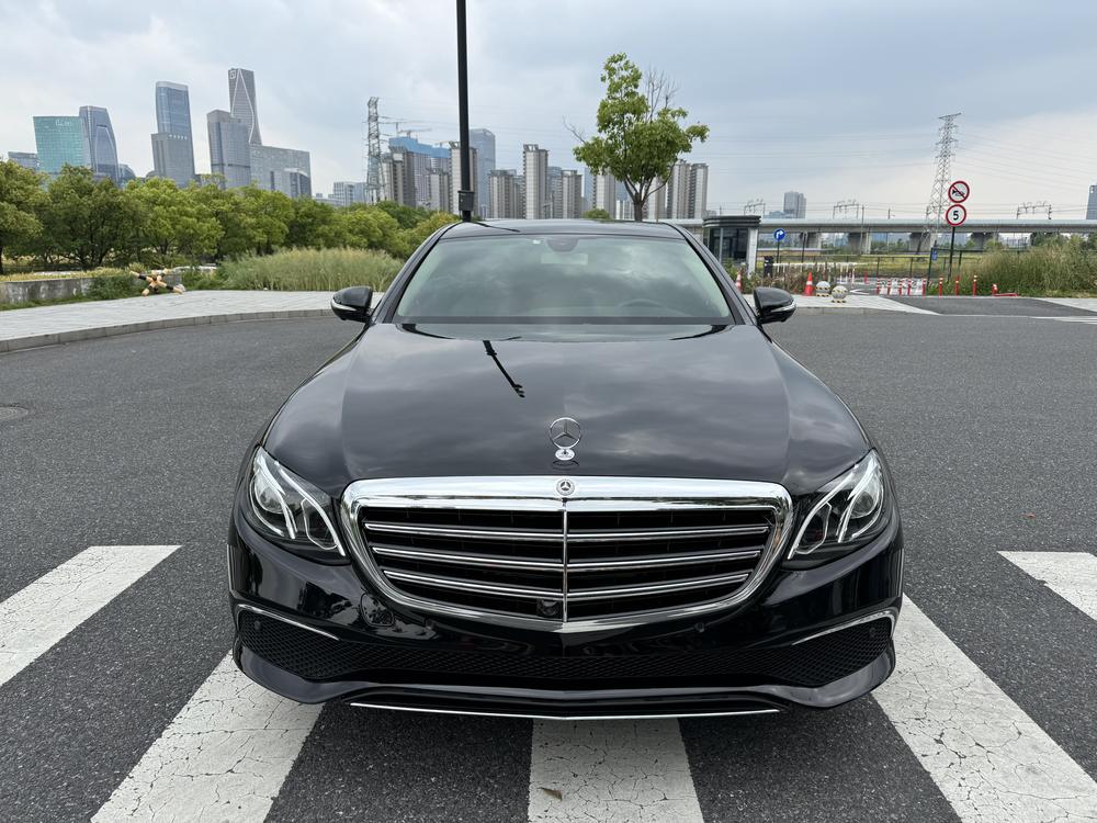 Mercedes-Benz Mercedes-Benz E-Class