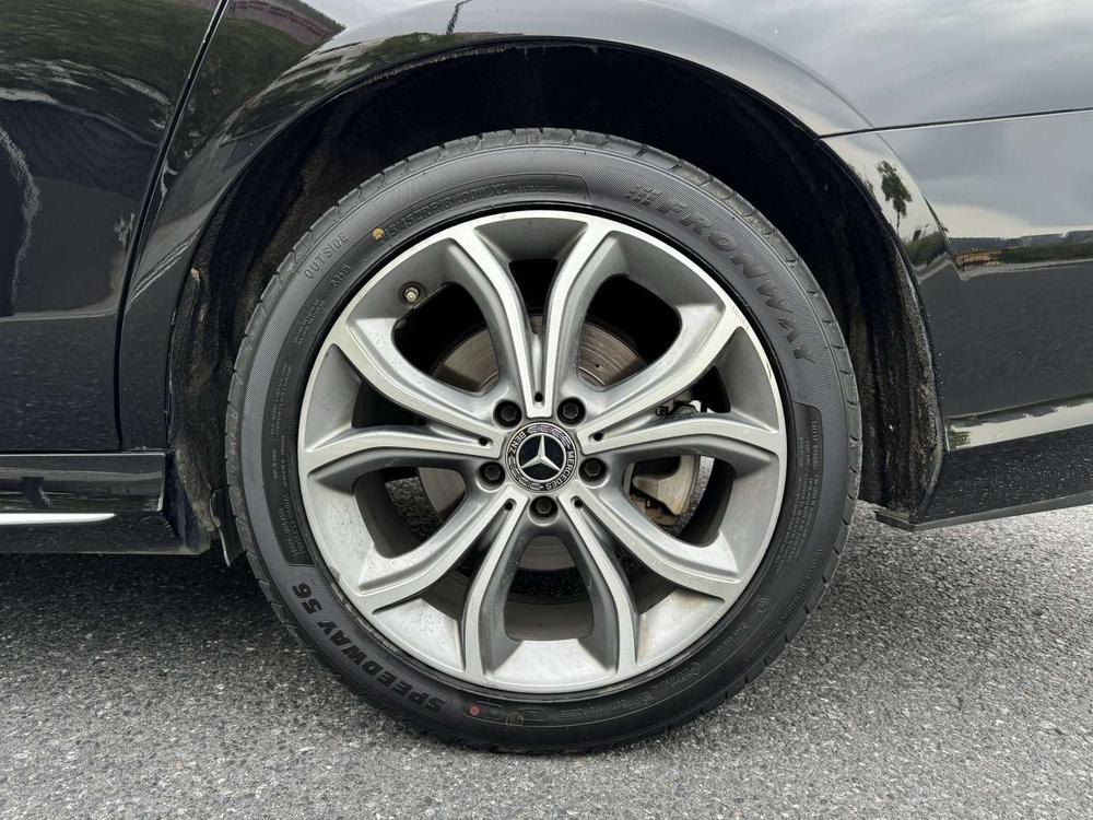 Mercedes-Benz Mercedes-Benz E-Class