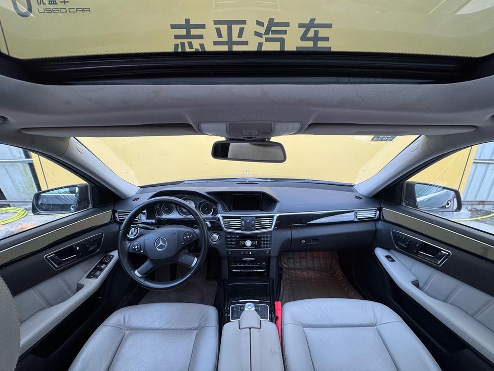 Mercedes-Benz Mercedes-Benz E-Class