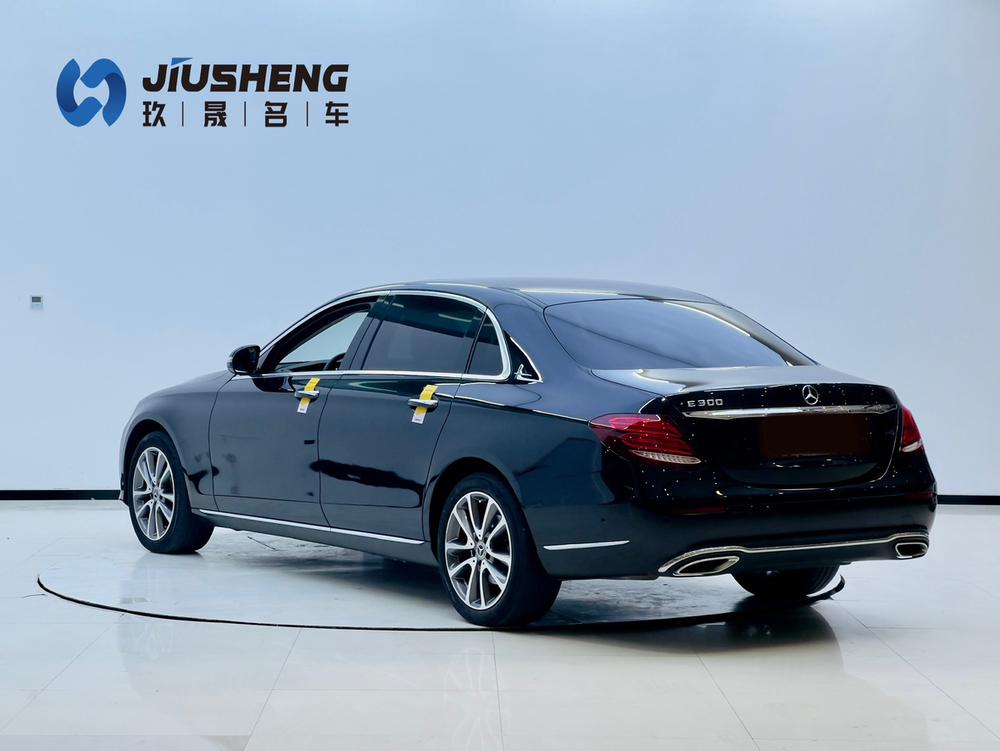 Mercedes-Benz Mercedes-Benz E-Class