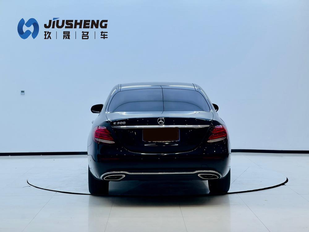 Mercedes-Benz Mercedes-Benz E-Class