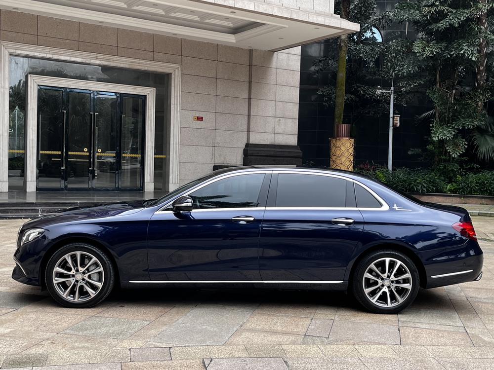 Mercedes-Benz Mercedes-Benz E-Class