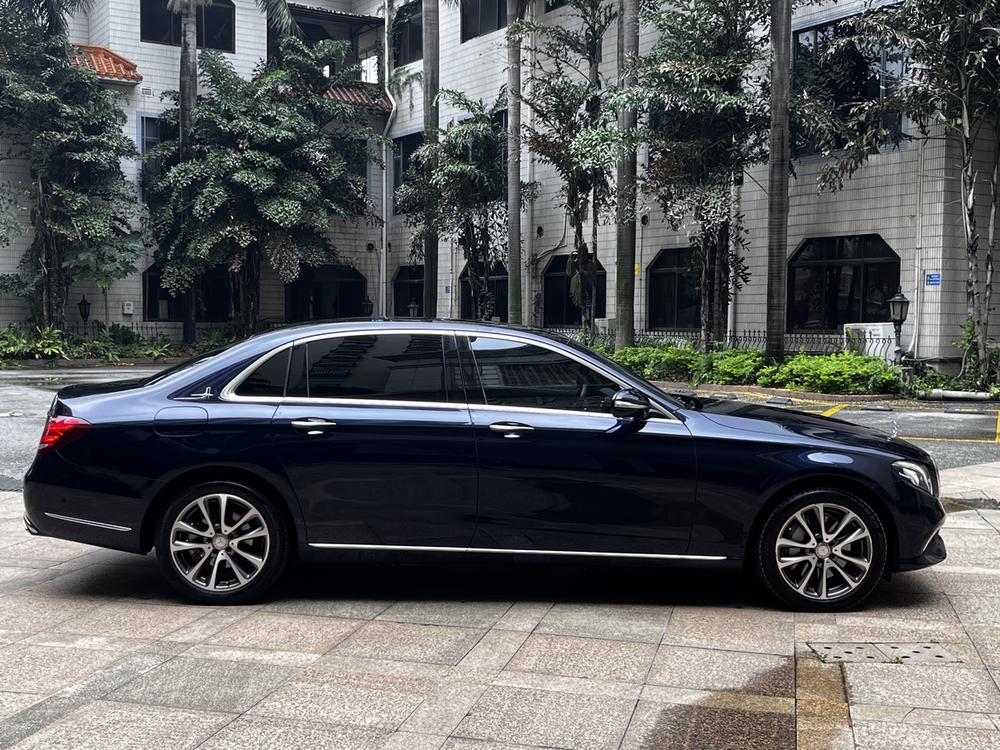 Mercedes-Benz Mercedes-Benz E-Class