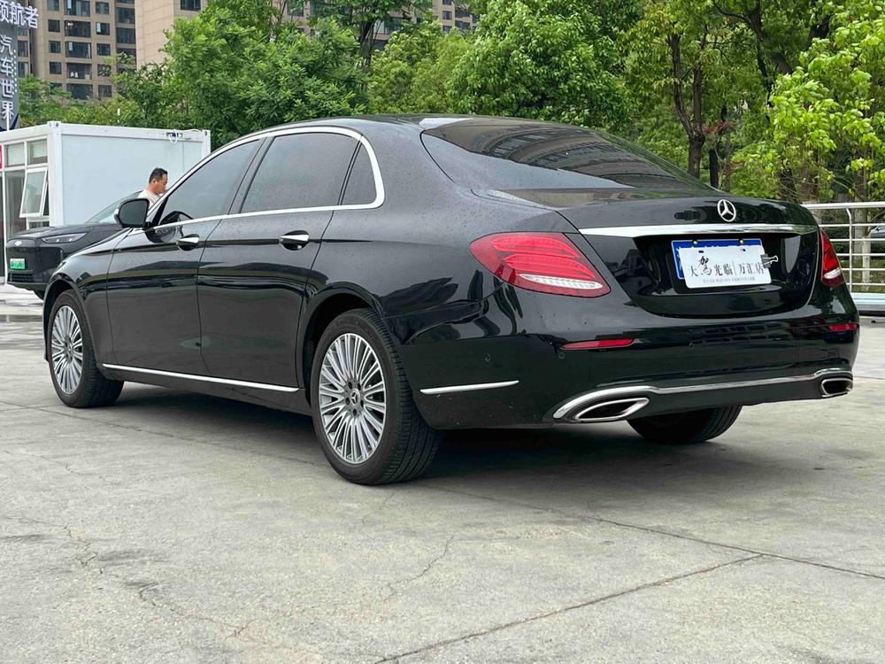 Mercedes-Benz Mercedes-Benz E-Class