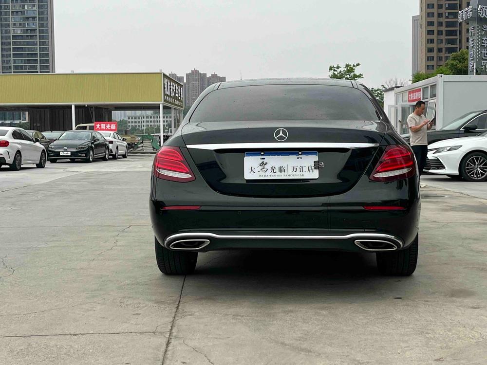 Mercedes-Benz Mercedes-Benz E-Class
