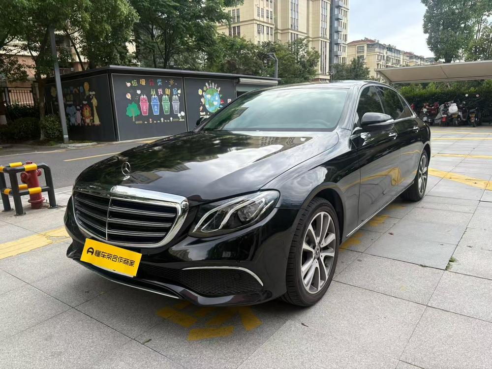 Mercedes-Benz Mercedes-Benz E-Class