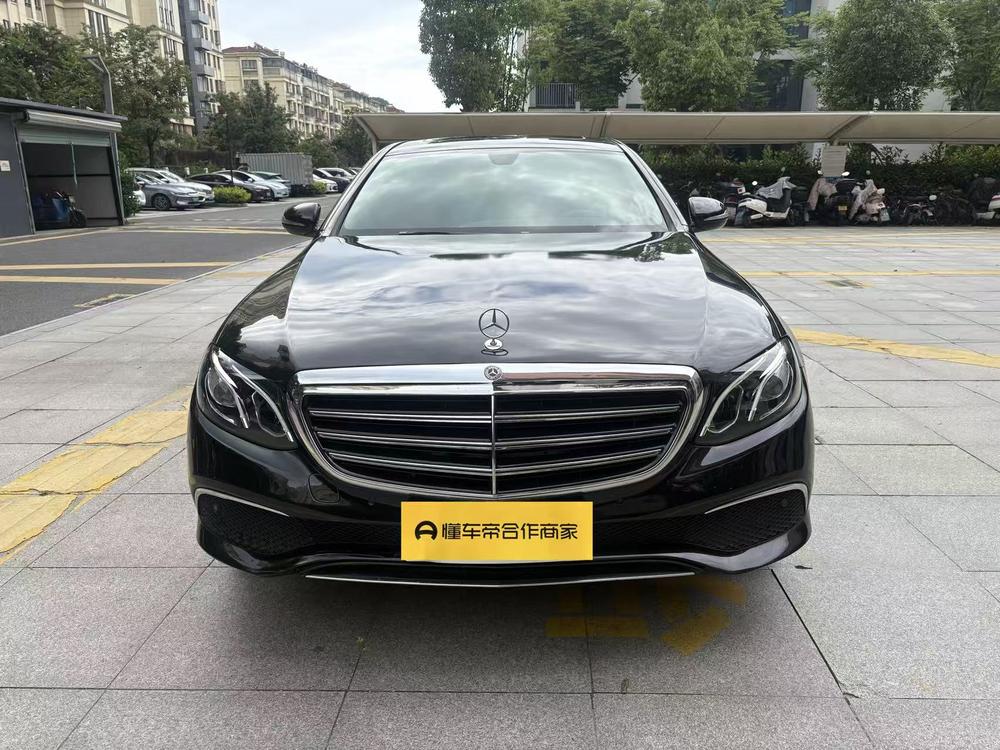 Mercedes-Benz Mercedes-Benz E-Class