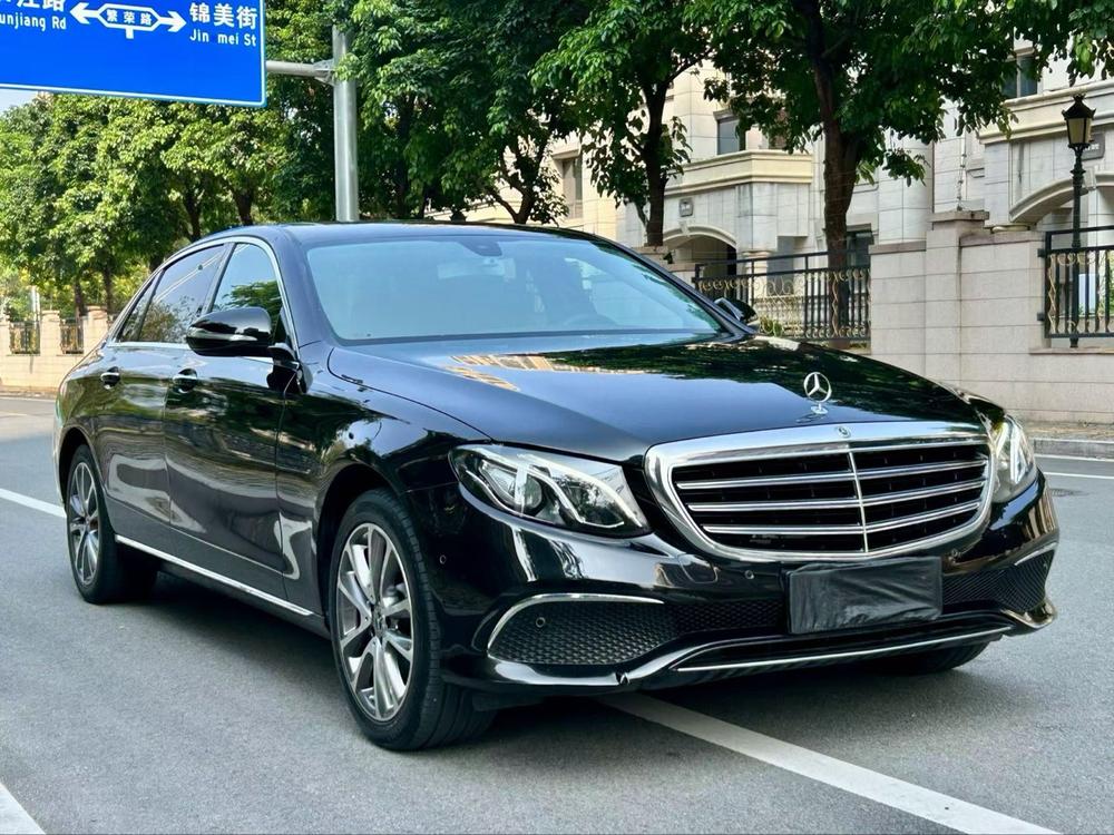 Mercedes-Benz Mercedes-Benz E-Class