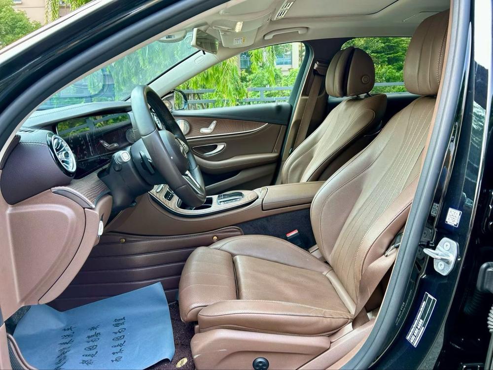 Mercedes-Benz Mercedes-Benz E-Class