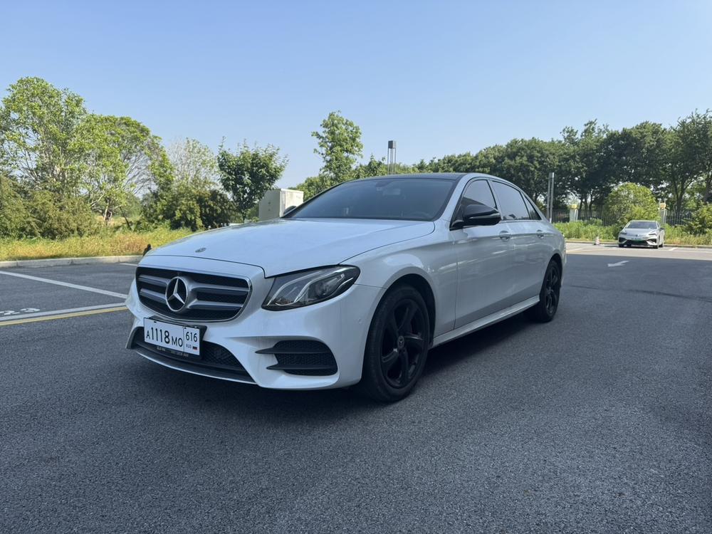 Mercedes-Benz Mercedes-Benz E-Class