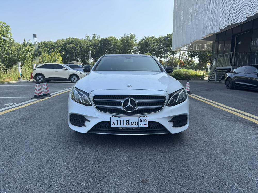 Mercedes-Benz Mercedes-Benz E-Class