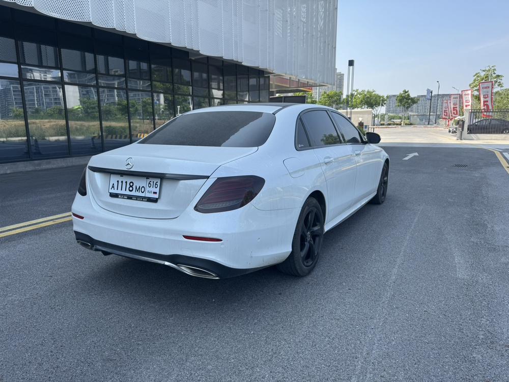 Mercedes-Benz Mercedes-Benz E-Class