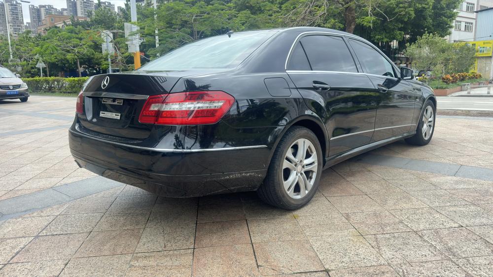 Mercedes-Benz Mercedes-Benz E-Class
