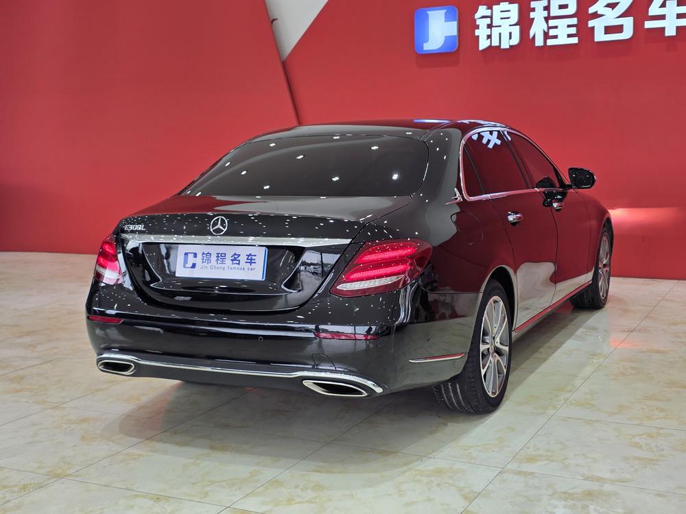 Mercedes-Benz Mercedes-Benz E-Class