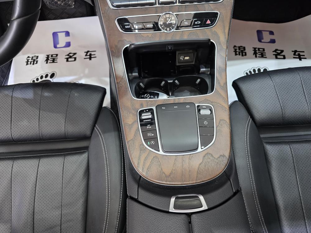 Mercedes-Benz Mercedes-Benz E-Class