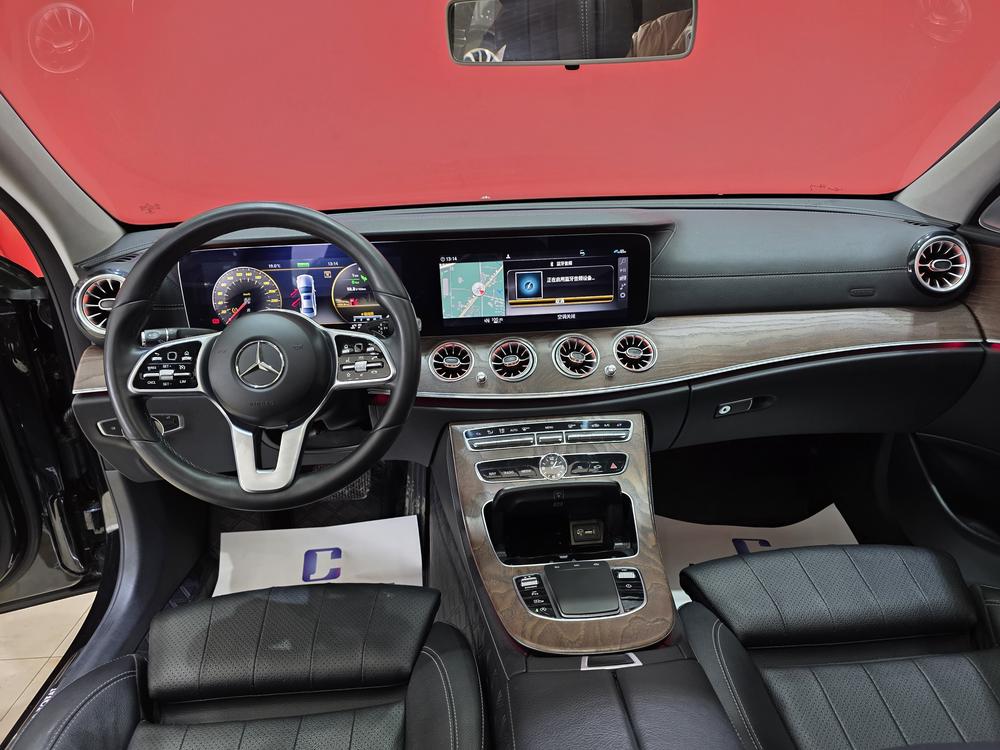 Mercedes-Benz Mercedes-Benz E-Class
