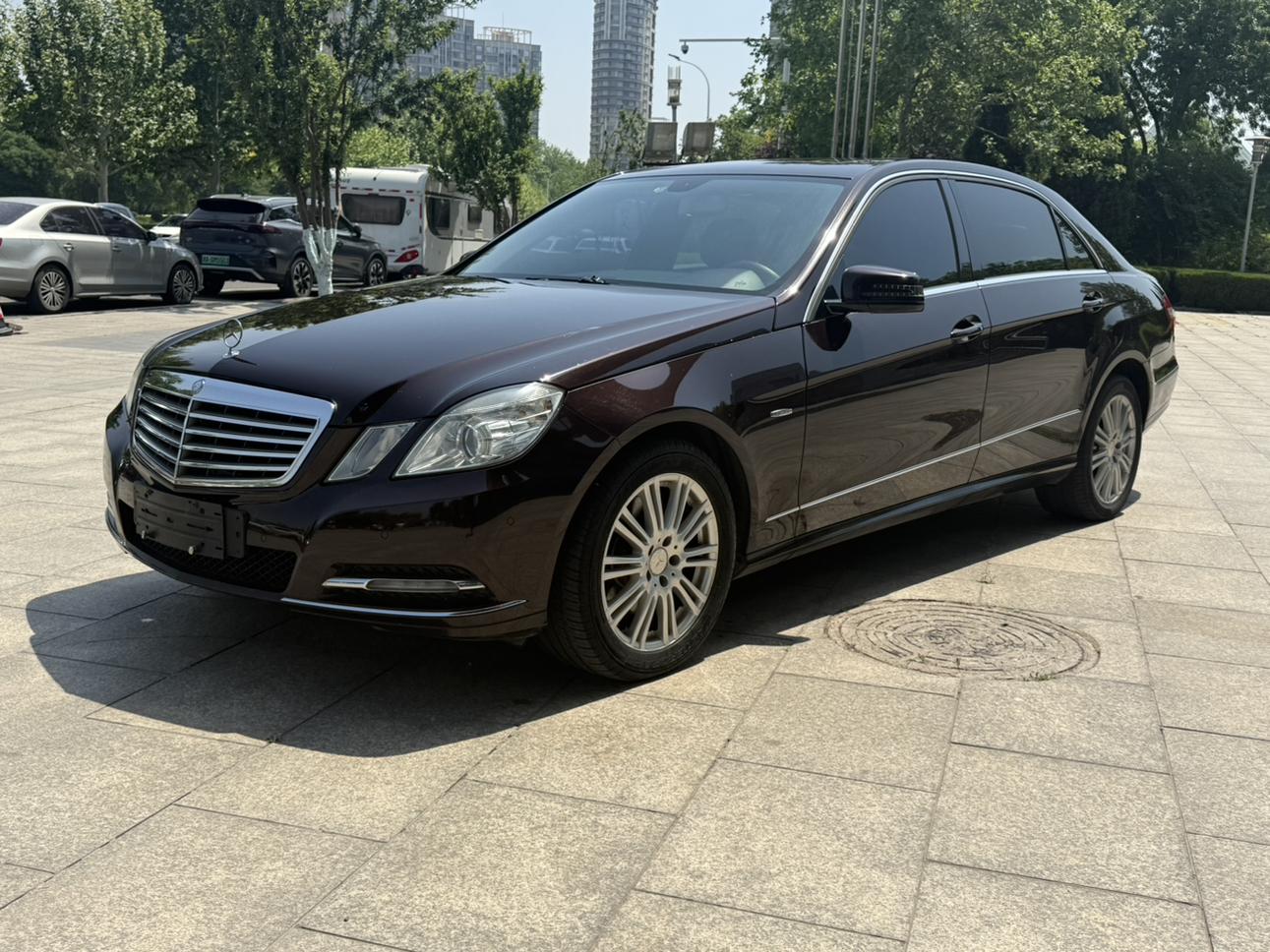 Mercedes-Benz Mercedes-Benz E-Class