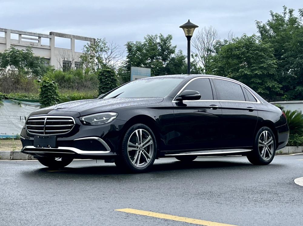 Mercedes-Benz Mercedes-Benz E-Class