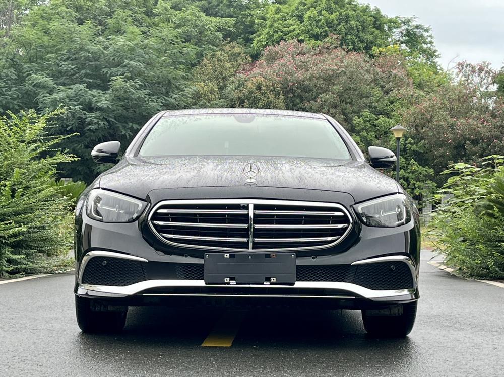 Mercedes-Benz Mercedes-Benz E-Class