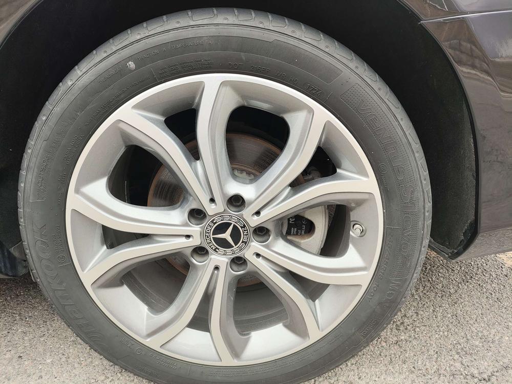 Mercedes-Benz Mercedes-Benz E-Class