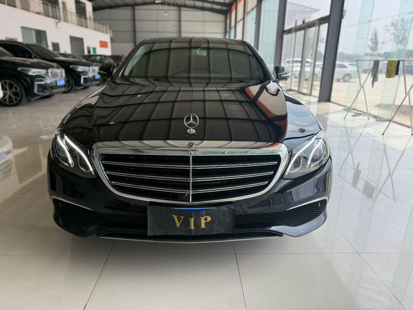 Mercedes-Benz Mercedes-Benz E-Class