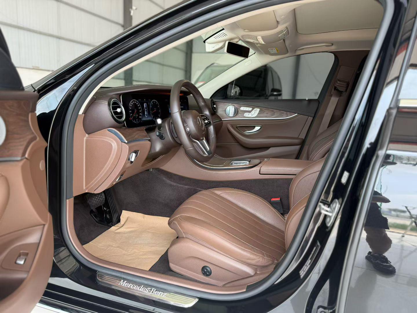 Mercedes-Benz Mercedes-Benz E-Class