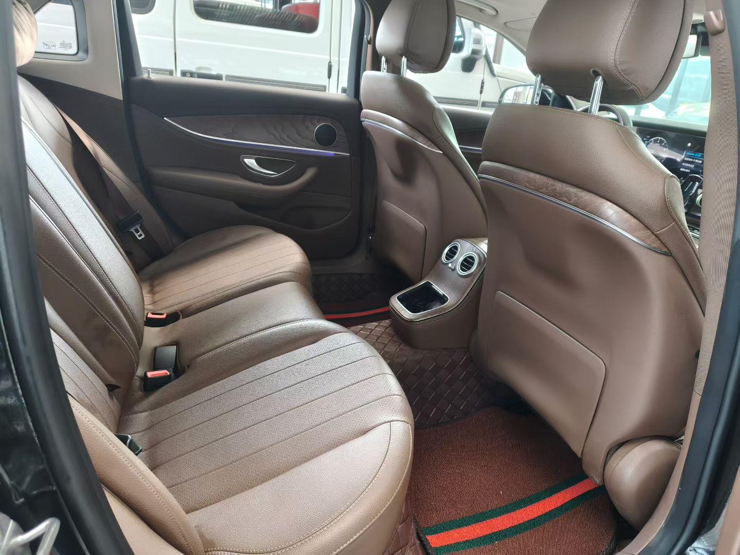 Mercedes-Benz Mercedes-Benz E-Class