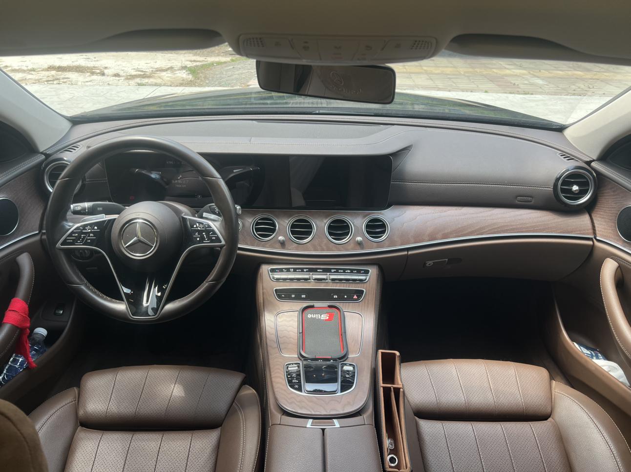 Mercedes-Benz Mercedes-Benz E-Class