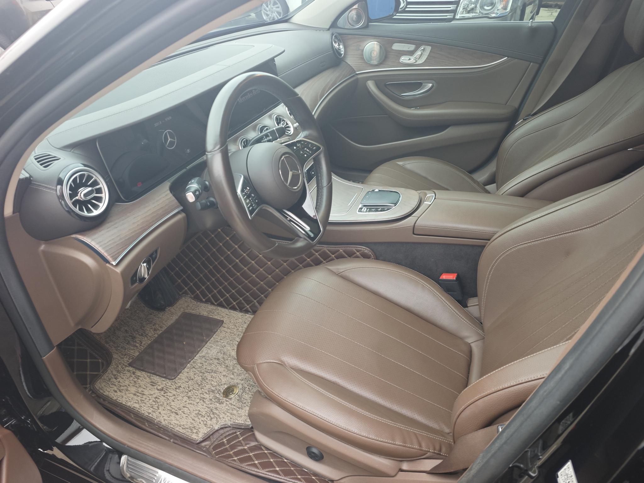 Mercedes-Benz Mercedes-Benz E-Class
