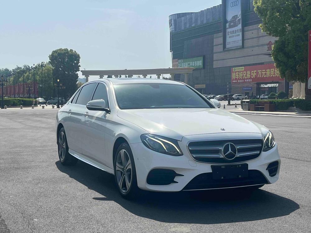 Mercedes-Benz Mercedes-Benz E-Class