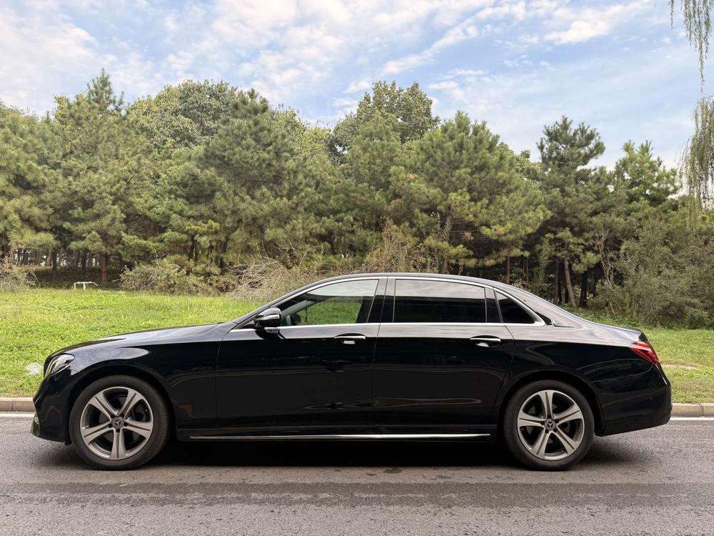 Mercedes-Benz Mercedes-Benz E-Class