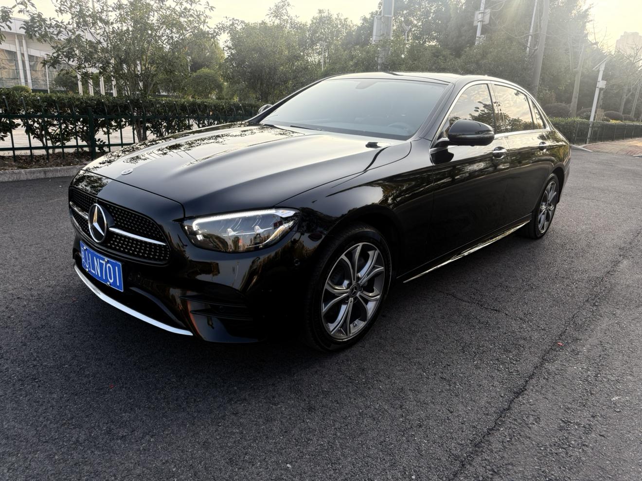Mercedes-Benz Mercedes-Benz E-Class
